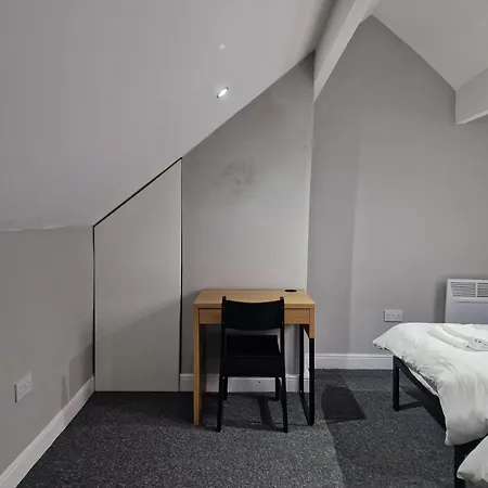 Impeccable 3-bed In To Explore